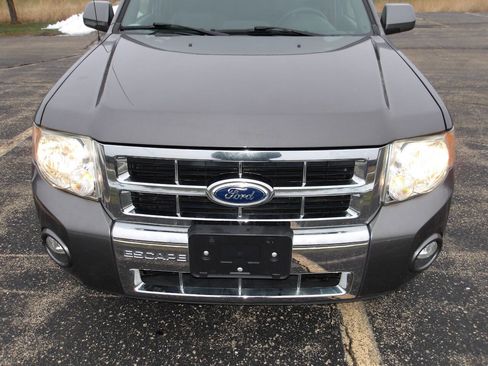 Used 2011 Ford Escape Limited image 28