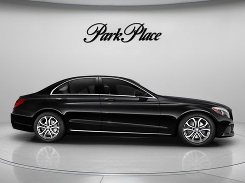 Used 2017 Mercedes-Benz C 300 Sedan image 26