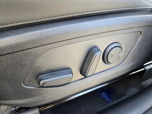 New 2026 Kia Sorento S w/ S Panoramic Sunroof Package image 21