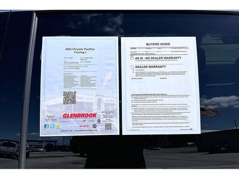 Certified 2024 Chrysler Pacifica Touring-L FWD image 58