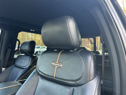 Certified 2022 Ford F150 Platinum w/ Equipment Group 701A High image 19