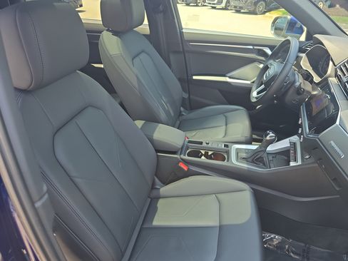 Used 2025 Audi Q3 2.0T Premium AWD/4WD image 10