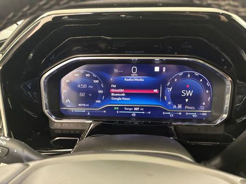 Used 2022 Chevrolet Silverado 1500 LT w/ Z71 Off-Road Package image 25