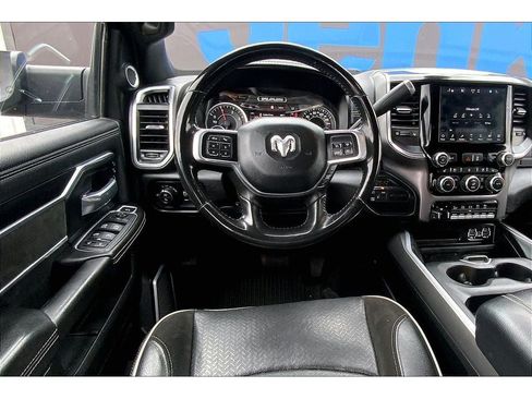 Used 2022 RAM 3500 Laramie AWD/4WD image 5