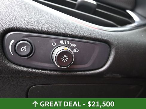 Used 2024 Chevrolet Malibu LT image 24