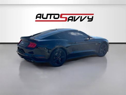 Used 2019 Ford Mustang GT Premium w/ Equipment Group 401A image 7