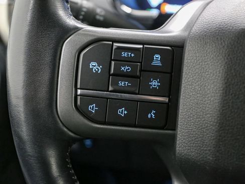 Used 2022 Ford F150 Lariat w/ Tow Technology Package image 37