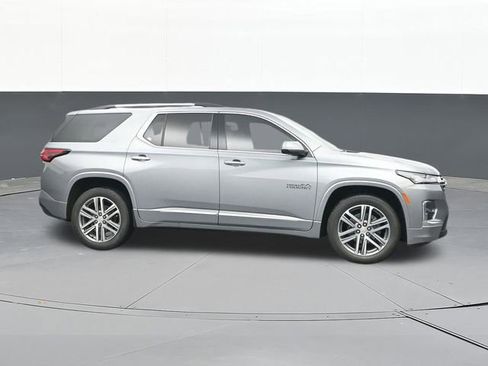 Used 2023 Chevrolet Traverse High Country w/ LPO, Floor Liner Package FWD image 19