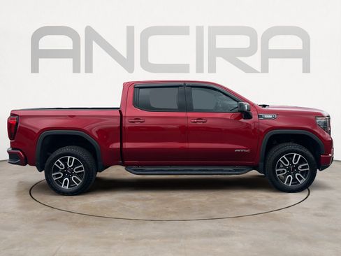 Used 2024 GMC Sierra 1500 AT4 w/ Technology Package AWD/4WD image 11