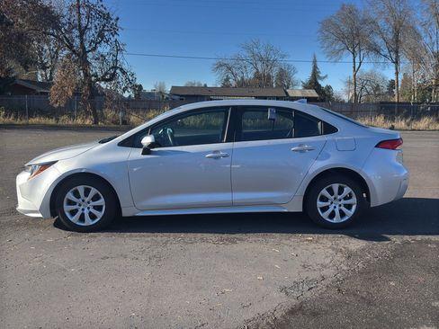 Used 2024 Toyota Corolla LE image 34