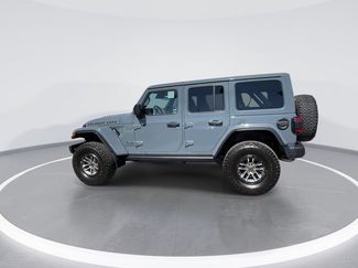 Used 2024 Jeep Wrangler Unlimited Rubicon 392 AWD/4WD video 5