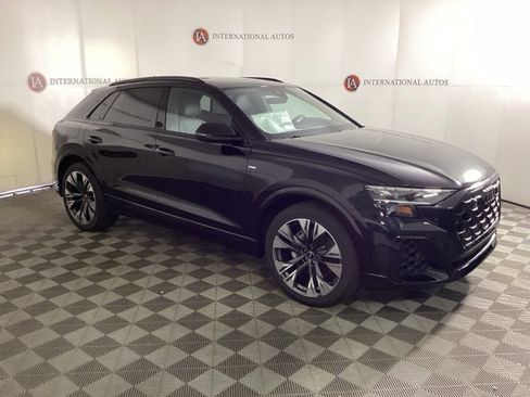 New 2025 Audi Q8 Premium Plus image 3