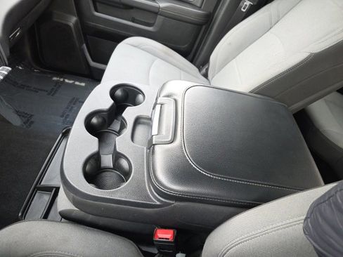 Used 2024 RAM 2500 Big Horn w/ Safety Group image 37