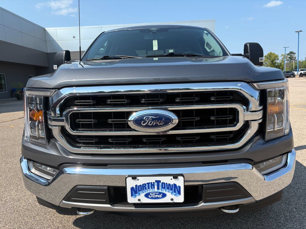 Used 2021 Ford F150 XLT w/ Equipment Group 302A High AWD/4WD image 3