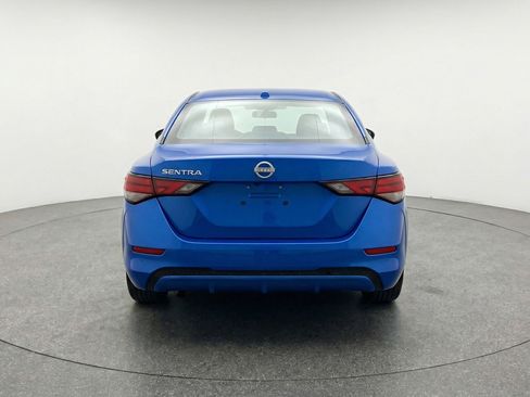 Used 2025 Nissan Sentra SV image 7
