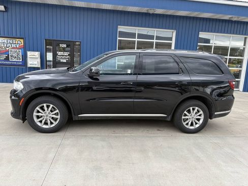 Used 2021 Dodge Durango SXT AWD/4WD image 1