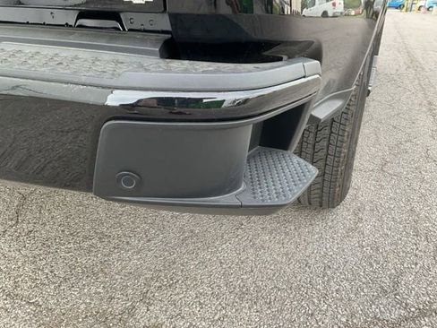 Used 2026 Chevrolet Colorado W/T w/ Advanced Trailering Package image 10