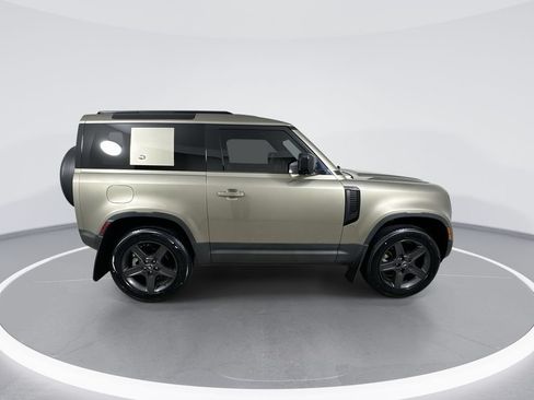 Used 2023 Land Rover Defender 90 S AWD/4WD image 9