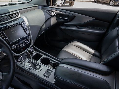 Used 2023 Nissan Murano SV FWD image 16