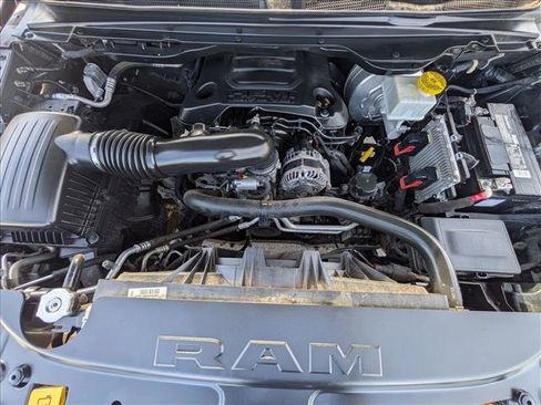 Used 2020 RAM 1500 Laramie AWD/4WD image 21