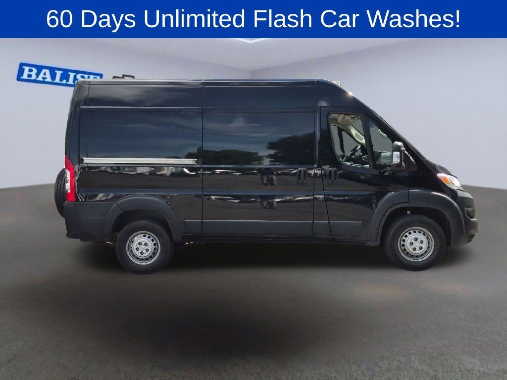Used 2024 RAM ProMaster 3500 w/ Convenience Group FWD image 2