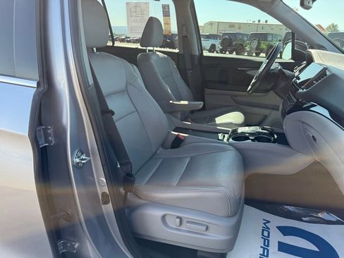 Used 2021 Honda Pilot Elite image 19