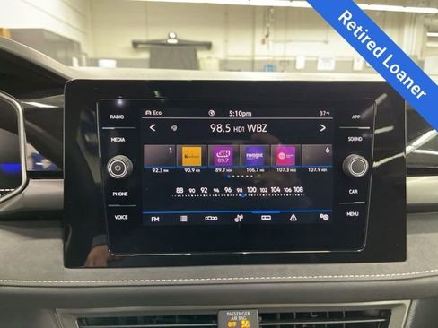 New 2025 Volkswagen Taos SE AWD/4WD image 21
