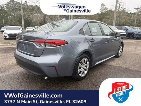 Used 2024 Toyota Corolla LE image 6