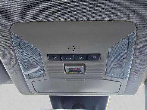 Used 2023 Toyota RAV4 LE FWD image 19
