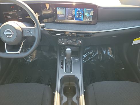 New 2026 Nissan Kicks S image 15