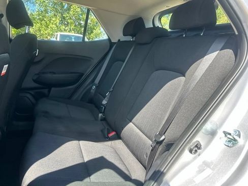 Used 2026 Hyundai Venue SE FWD image 19
