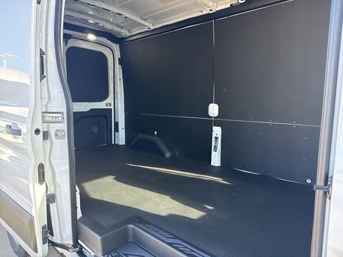 New 2026 Ford Transit 250 148 Medium Roof w/ Load Area Protection Package RWD image 14