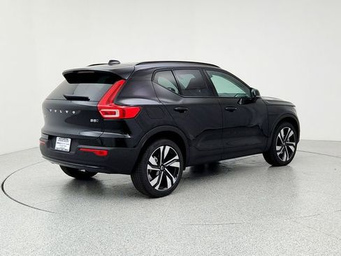 New 2026 Volvo XC40 B5 Ultra w/ Climate Package image 5