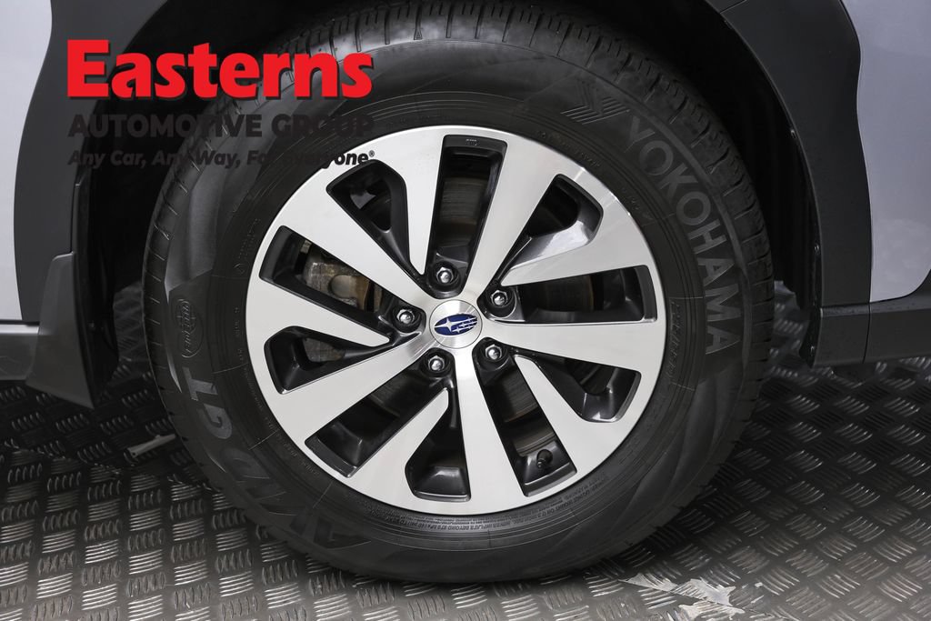 Used 2025 Subaru Outback Premium AWD/4WD image 27