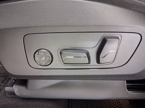 Used 2026 BMW X1 M35i w/ Convenience Package AWD/4WD image 13