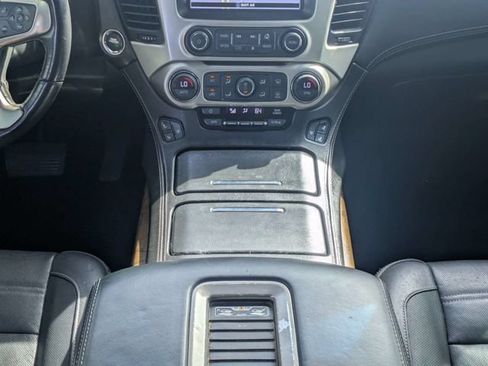 Used 2018 GMC Yukon Denali w/ Denali Ultimate Package AWD/4WD image 20