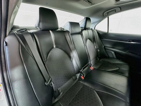 Certified 2019 Toyota Camry XSE FWD image 25