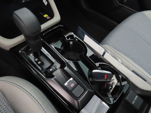 New 2026 Subaru Forester Premium AWD/4WD image 17