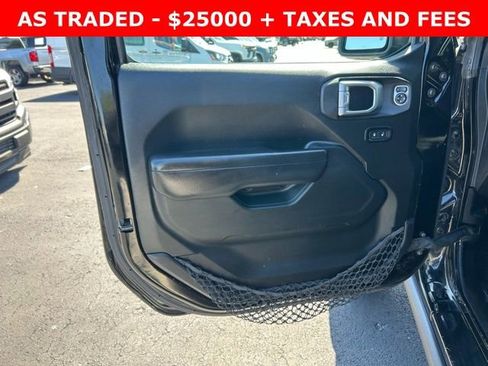 Used 2020 Jeep Gladiator Rubicon image 12