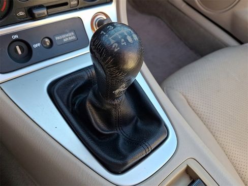 Used 2003 MAZDA MX-5 Miata image 20