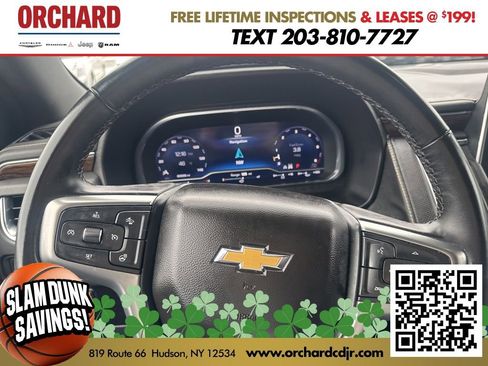 Used 2023 Chevrolet Suburban Premier image 27