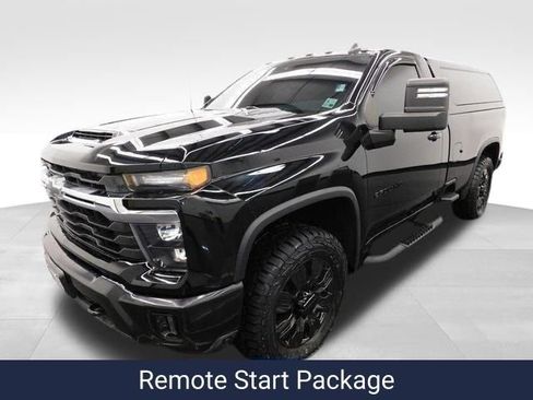 Used 2024 Chevrolet Silverado 2500 LT w/ Convenience Package image 7