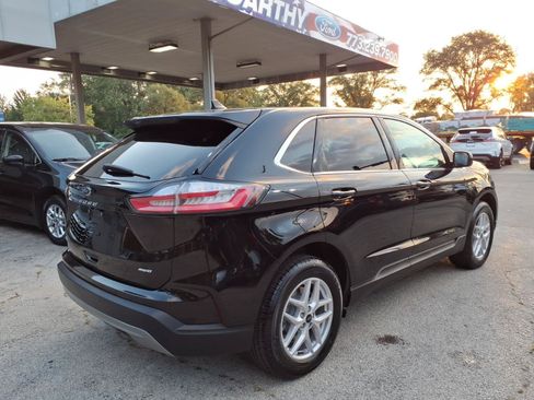 Used 2024 Ford Edge SEL AWD/4WD image 3
