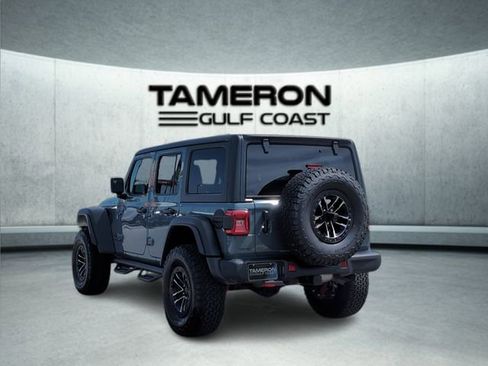 Used 2024 Jeep Wrangler Rubicon w/ XTREMEE 35" Tire Package image 3