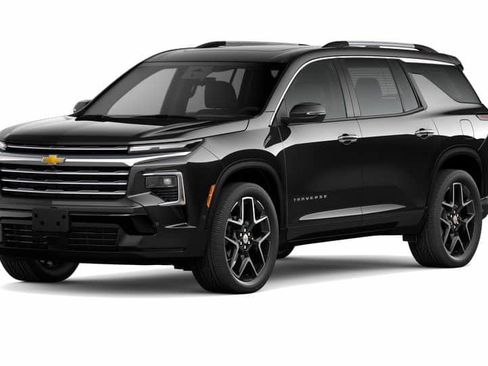 New 2026 Chevrolet Traverse High Country w/ LPO, Floor Liner Package FWD image 2