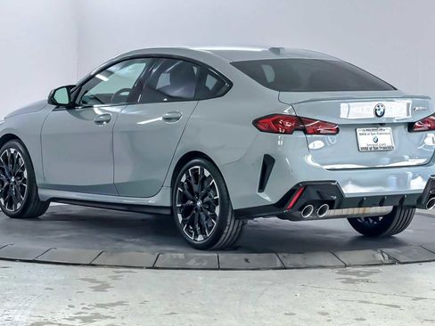 Used 2025 BMW M235i xDrive w/ Technology Package image 6