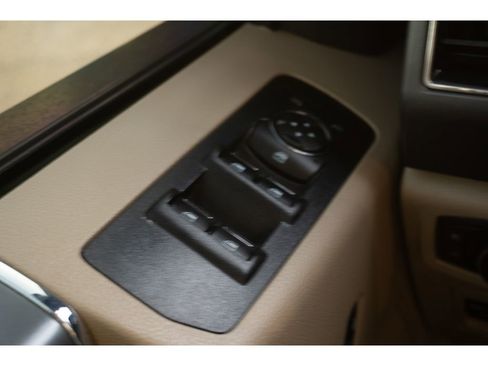Used 2018 Ford F150 XLT w/ Equipment Group 302A Luxury AWD/4WD image 30