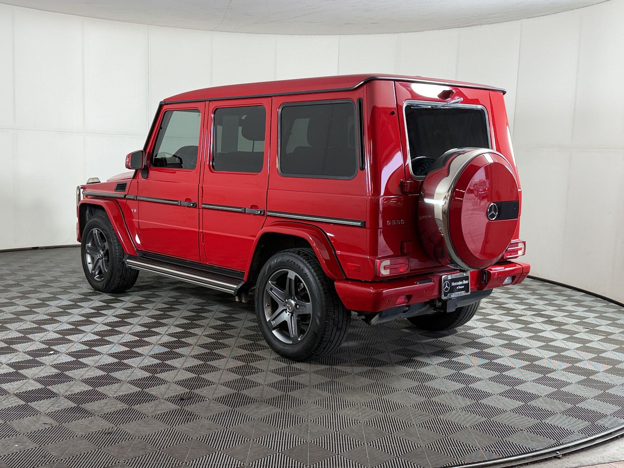 Used 2016 Mercedes-Benz G 550 image 3