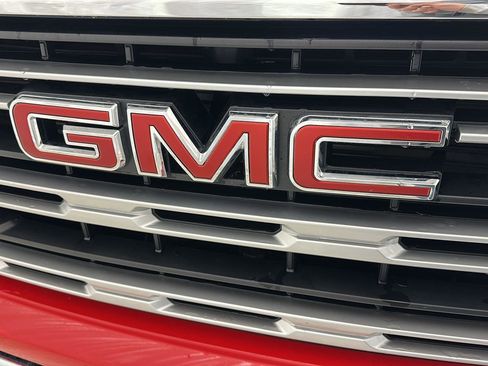 Used 2022 GMC Sierra 1500 SLE image 29
