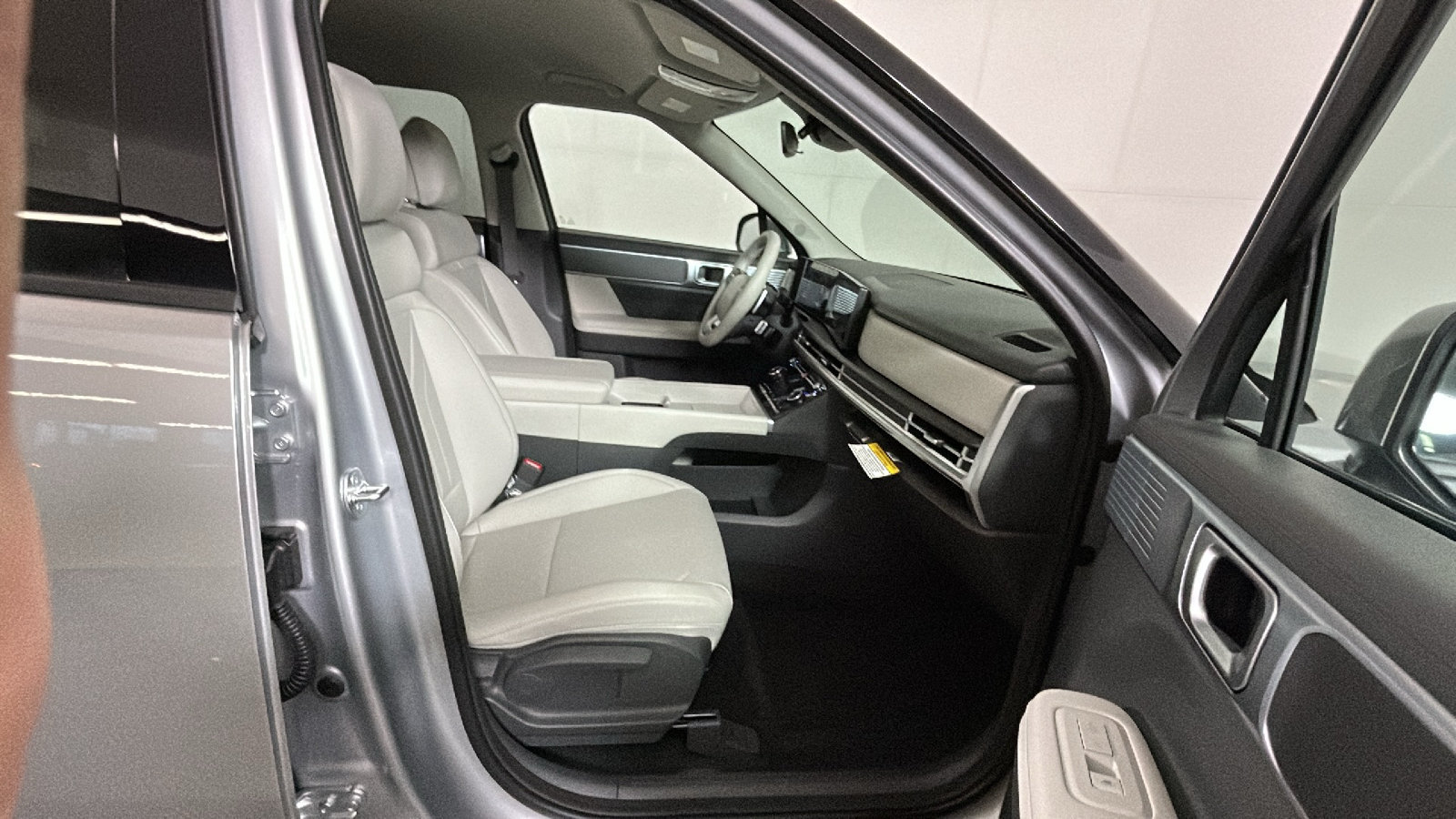 Certified 2026 Hyundai Santa Fe SEL AWD/4WD image 37